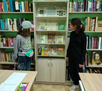 В Центральной детско-юношеской библиотеке День знаний отметили праздничной программой