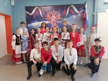 «Многоголосье России»